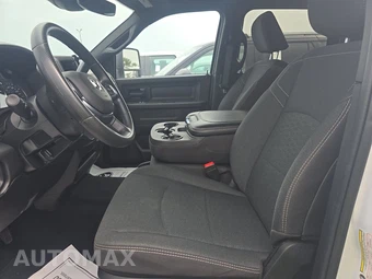2025 Ram 3500 Tradesman Crew Cab Long Bed – miniatura 5