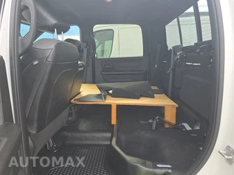 2025 Ram 3500 Tradesman Crew Cab Long Bed - miniatura 13