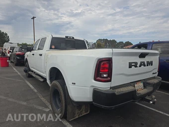 2025 Ram 3500 Tradesman Crew Cab Long Bed – miniatura 6