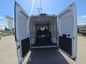2025 Ram ProMaster 2500 Cargo Van Tradesman w/Passenger Seat High Roof 136.0" WB - miniatura 10