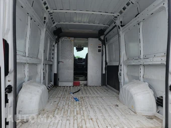 2025 Ram ProMaster 2500 Cargo Van Tradesman w/Passenger Seat High Roof 136.0" WB - miniatura 15