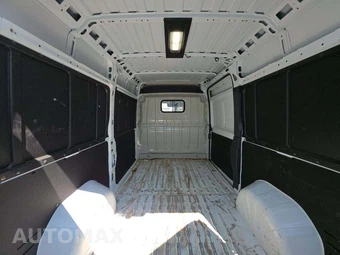 2025 Ram ProMaster 2500 Cargo Van Tradesman w/Passenger Seat High Roof 136.0" WB - miniatura 13