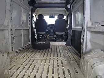 2025 Ram ProMaster 2500 Cargo Van Tradesman w/Passenger Seat High Roof 136.0" WB - miniatura 15
