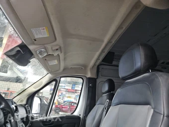 2025 Ram ProMaster 2500 Cargo Van Tradesman w/Passenger Seat High Roof 136.0" WB - miniatura 18