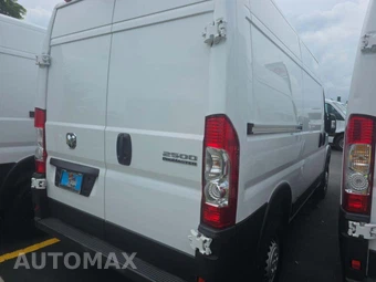 2025 Ram ProMaster 2500 Cargo Van Tradesman w/Passenger Seat High Roof 136.0" WB - miniatura 3