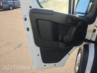 2025 Ram ProMaster 2500 Cargo Van Tradesman w/Passenger Seat High Roof 136.0" WB - miniatura 9