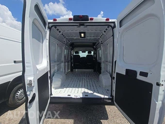 2025 Ram ProMaster 2500 Cargo Van Tradesman w/Passenger Seat High Roof 136.0" WB - miniatura 13