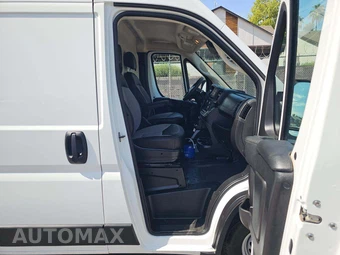2025 Ram ProMaster 2500 Cargo Van Tradesman w/Passenger Seat High Roof 159.0" WB - miniatura 14