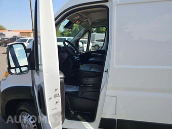 2025 Ram ProMaster 2500 Cargo Van Tradesman w/Passenger Seat High Roof 159.0" WB - miniatura 3