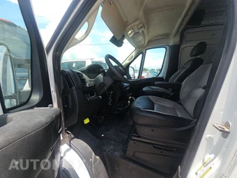 2025 Ram ProMaster 2500 Cargo Van Tradesman w/Passenger Seat High Roof 159.0" WB - miniatura 7