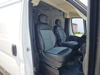 2025 Ram ProMaster 2500 Cargo Van Tradesman w/Passenger Seat High Roof 159.0" WB - miniatura 16