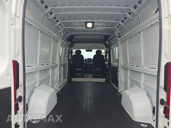 2025 Ram ProMaster 2500 Cargo Van Tradesman w/Passenger Seat High Roof 159.0" WB - miniatura 16
