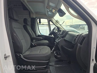2025 Ram ProMaster 2500 Cargo Van Tradesman w/Passenger Seat High Roof 159.0" WB - miniatura 8