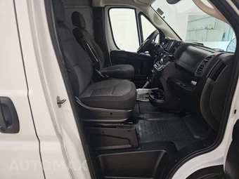 2025 Ram ProMaster 2500 Cargo Van Tradesman w/Passenger Seat High Roof 159.0" WB - miniatura 8