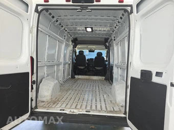 2025 Ram ProMaster 2500 Cargo Van Tradesman w/Passenger Seat High Roof 159.0" WB - miniatura 13