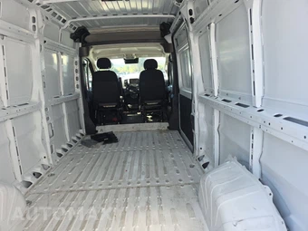 2025 Ram ProMaster 2500 Cargo Van Tradesman w/Passenger Seat High Roof 159.0" WB - miniatura 16