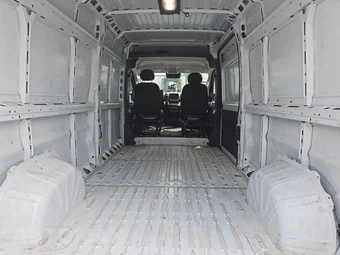 2025 Ram ProMaster 2500 Cargo Van Tradesman w/Passenger Seat High Roof 159.0" WB - miniatura 16
