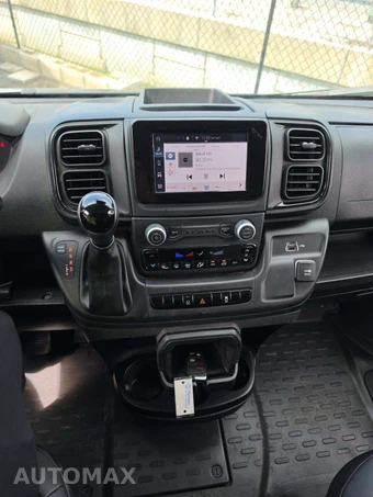 2025 Ram ProMaster 2500 Cargo Van Tradesman w/Passenger Seat High Roof 159.0" WB - miniatura 10