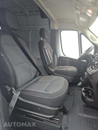 2025 Ram ProMaster 2500 Cargo Van Tradesman w/Passenger Seat High Roof 159.0" WB - miniatura 16