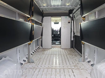 2025 Ram ProMaster 2500 Cargo Van Tradesman w/Passenger Seat High Roof 159.0" WB - miniatura 22