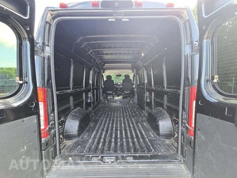 2025 Ram ProMaster 2500 Cargo Van Tradesman w/Passenger Seat High Roof 159.0" WB - miniatura 10