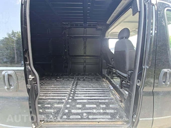2025 Ram ProMaster 2500 Cargo Van Tradesman w/Passenger Seat High Roof 159.0" WB - miniatura 12