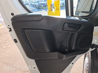 2025 Ram ProMaster 2500 Cargo Van Tradesman w/Passenger Seat High Roof 159.0" WB - miniatura 9