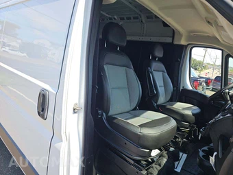 2025 Ram ProMaster 2500 Cargo Van Tradesman w/Passenger Seat High Roof 159.0" WB - miniatura 16