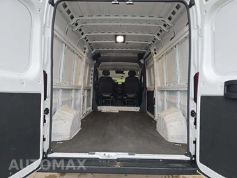 2025 Ram ProMaster 2500 Cargo Van Tradesman w/Passenger Seat High Roof 159.0" WB - miniatura 12