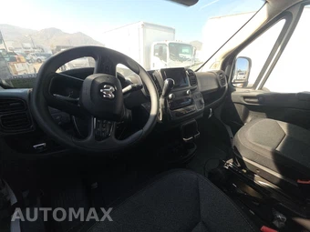 2025 Ram ProMaster 2500 Cargo Van Tradesman w/Passenger Seat High Roof 159.0" WB - miniatura 11