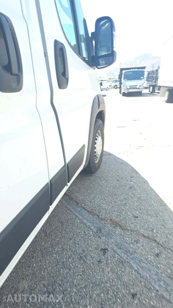 2025 Ram ProMaster 2500 Cargo Van Tradesman w/Passenger Seat High Roof 159.0" WB - miniatura 33