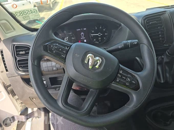 2025 Ram ProMaster 2500 Cargo Van Tradesman w/Passenger Seat High Roof 159.0" WB - miniatura 10