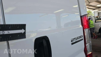 2025 Ram ProMaster 2500 Cargo Van Tradesman w/Passenger Seat High Roof 159.0" WB - miniatura 25