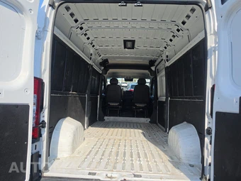 2025 Ram ProMaster 2500 Cargo Van Tradesman w/Passenger Seat High Roof 159.0" WB - miniatura 16
