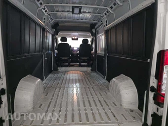 2025 Ram ProMaster 2500 Cargo Van Tradesman w/Passenger Seat High Roof 159.0" WB - miniatura 13