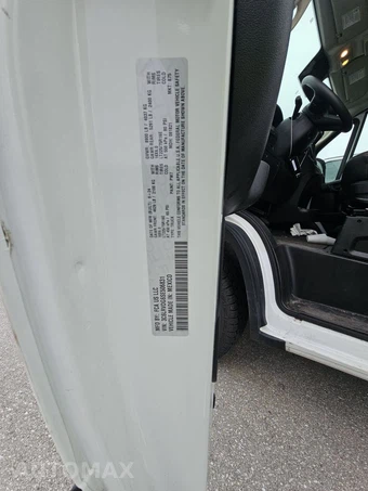 2025 Ram ProMaster 2500 Cargo Van Tradesman w/Passenger Seat High Roof 159.0" WB - miniatura 13