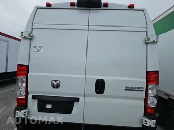 2025 Ram ProMaster 2500 Cargo Van Tradesman w/Passenger Seat High Roof 159.0" WB - miniatura 15