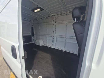 2025 Ram ProMaster 2500 Cargo Van Tradesman w/Passenger Seat High Roof 159.0" WB - miniatura 16