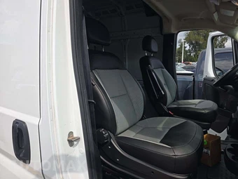 2025 Ram ProMaster 2500 Cargo Van Tradesman w/Passenger Seat High Roof 159.0" WB - miniatura 18