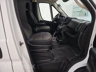 2025 Ram ProMaster 2500 Cargo Van Tradesman w/Passenger Seat High Roof 159.0" WB - miniatura 8