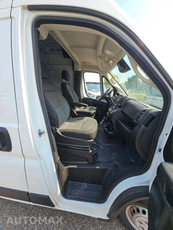 2025 Ram ProMaster 2500 Cargo Van Tradesman w/Passenger Seat High Roof 159.0" WB - miniatura 14