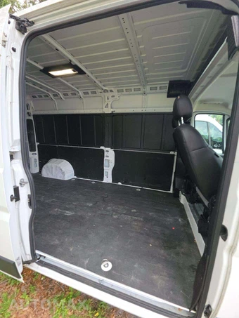 2025 Ram ProMaster 2500 Cargo Van Tradesman w/Passenger Seat High Roof 159.0" WB - miniatura 16