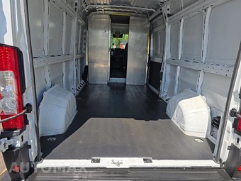 2025 Ram ProMaster 2500 Cargo Van Tradesman w/Passenger Seat High Roof 159.0" WB - miniatura 15