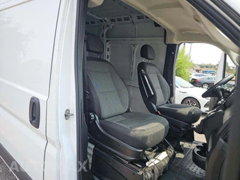 2025 Ram ProMaster 2500 Cargo Van Tradesman w/Passenger Seat High Roof 159.0" WB - miniatura 16