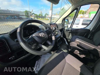 2025 Ram ProMaster 2500 Cargo Van Tradesman w/Passenger Seat High Roof 159.0" WB - miniatura 10