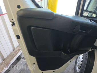 2025 Ram ProMaster 2500 Cargo Van Tradesman w/Passenger Seat High Roof 159.0" WB - miniatura 9