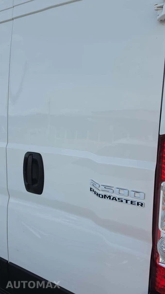 2025 Ram ProMaster 2500 Cargo Van Tradesman w/Passenger Seat High Roof 159.0" WB - miniatura 19