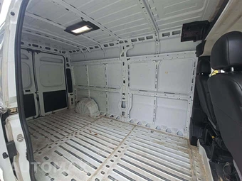 2025 Ram ProMaster 2500 Cargo Van Tradesman w/Passenger Seat High Roof 159.0" WB - miniatura 16