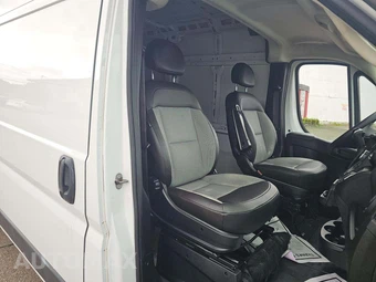 2025 Ram ProMaster 2500 Cargo Van Tradesman w/Passenger Seat High Roof 159.0" WB - miniatura 16