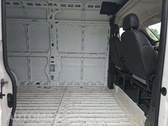 2025 Ram ProMaster 2500 Cargo Van Tradesman w/Passenger Seat High Roof 159.0" WB - miniatura 12